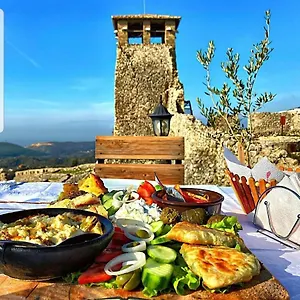 Emiliano Castle Of 2*, Kruje Albania
