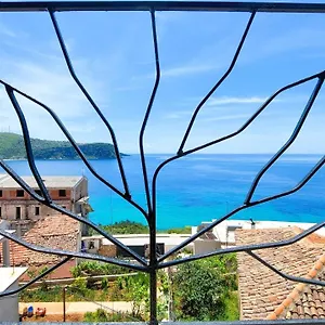 Beleri House 3*, Himare Albania