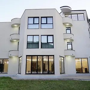 The Honeycomb Boutique Hotel Golem (Tirana)