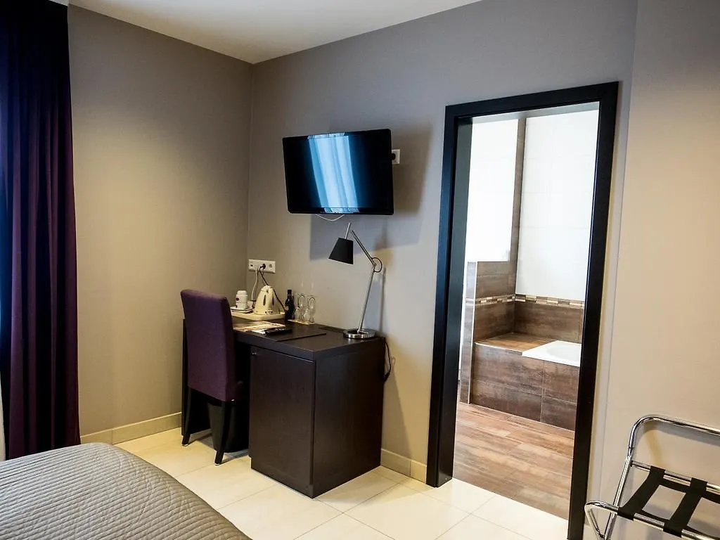 Hotel Pax Luxembourg 3*,  Luxembourg